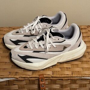 Adidas Lightstrike Sneakers - 8.5